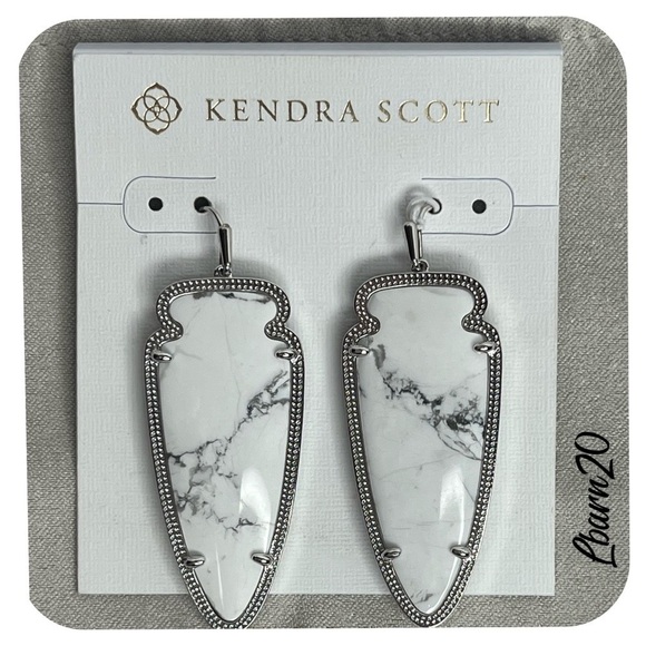 Kendra Scott Skylar Earrings Howlite Silver Arrowhead Earrings Rare NWT. - Picture 1 of 9